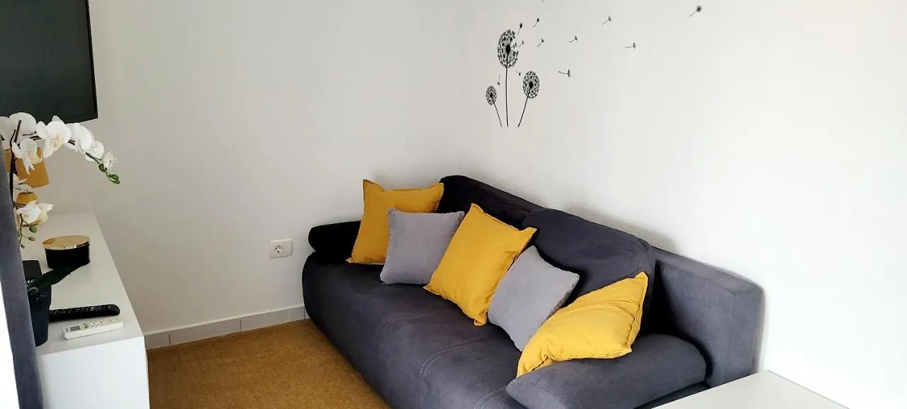 Apartment Apartman Rocky Petrovija Croatia